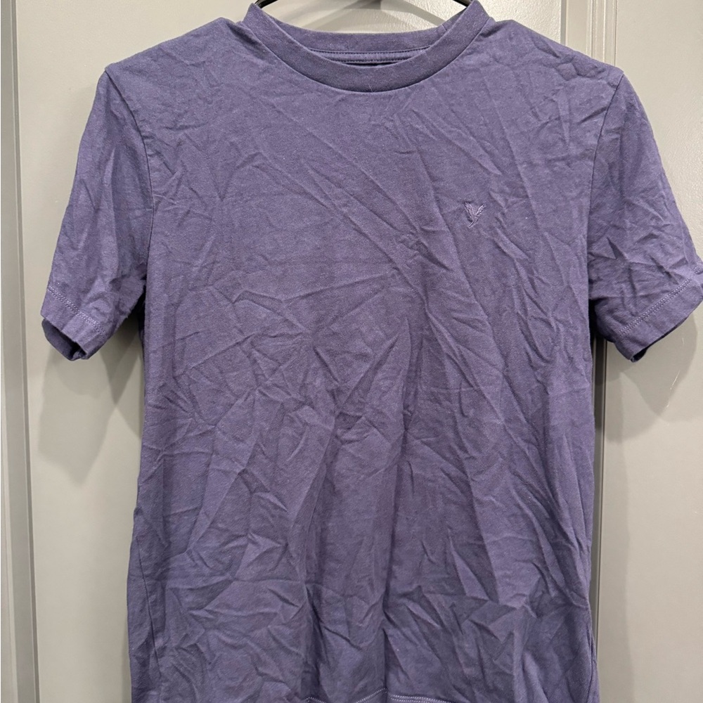 American Eagle Outfitters Purple Short Sleeve Tee